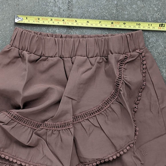 2 Piece Ruffle Shorts & Crop Top Beach Set - Picture 6 of 16